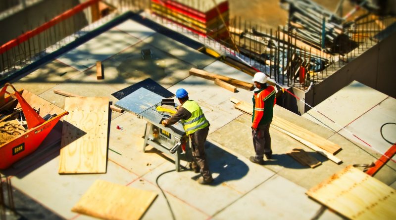 How to Choose the Right best credit card for construction business