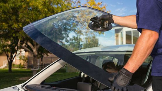 The Ultimate Guide to Finding Windshield Replacement Near Me